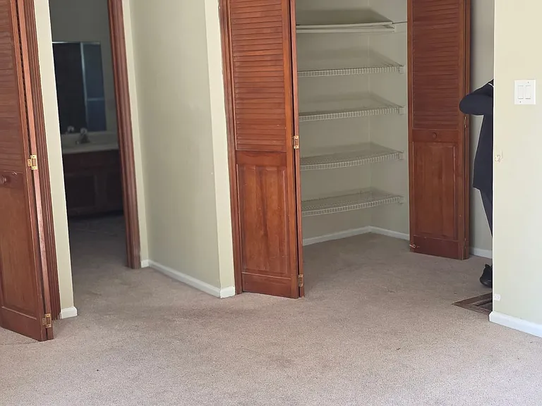 484 Tamarack St — Photo 13