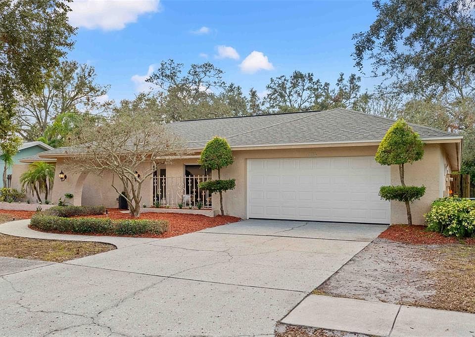1st image of 2761 WESTCHESTER DRIVE N
