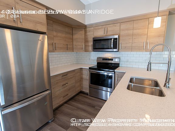 3rd image of 94 Sunridge Blvd W #94ASUNRIDG