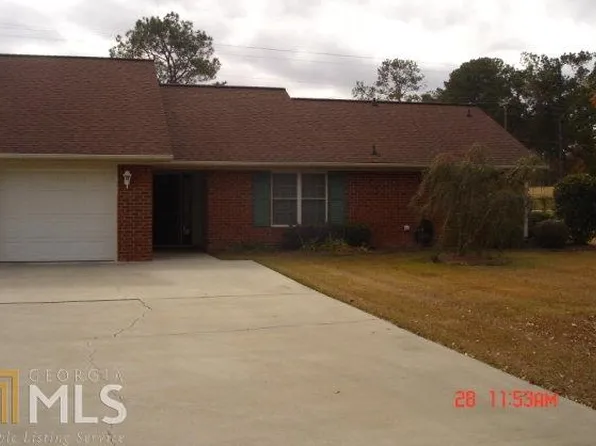 1910 4b Loop Rd, Vidalia, GA 30474