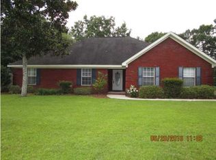 8063 Leisure Woods Dr N, Irvington, AL 36544