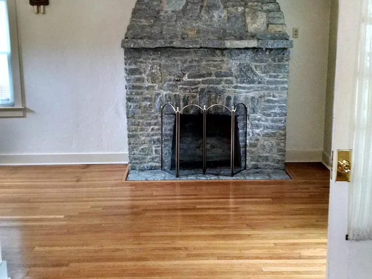 28 Triangle Ave — Photo 6