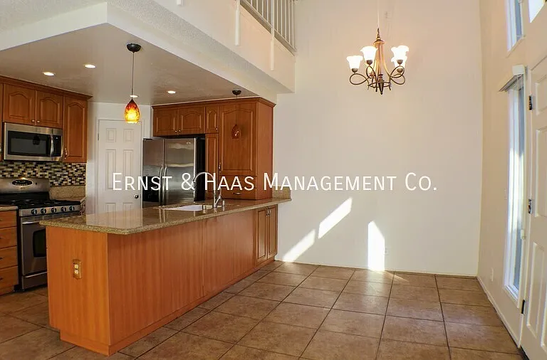 7021 Alondra Blvd #26 — Photo 7