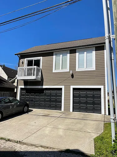 2049 Ruckle St Photo 1