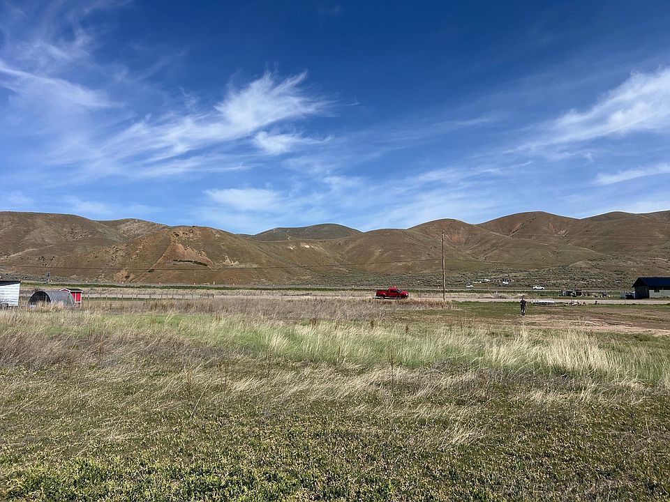 1st image of Utah Dr