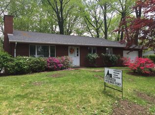 1115 Brookside Dr, Greensburg, PA 15601