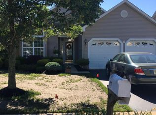 427 Monticello Ln, Lakewood, NJ 08701