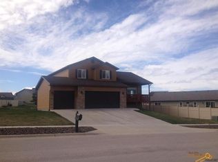 6469 Cog Hill Ln, Rapid City, SD 57702