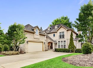 239 S Monroe St, Hinsdale, IL