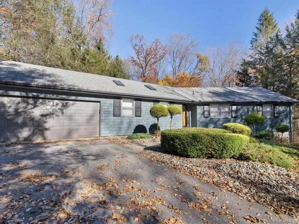 861 Middle Turnpike, Mansfield, CT 06268