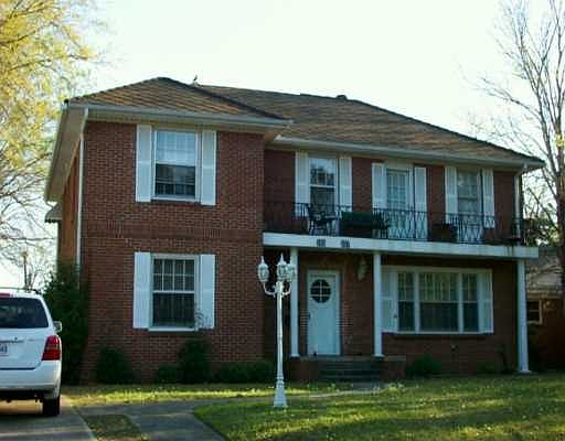 1st image of 355 Boulevard St