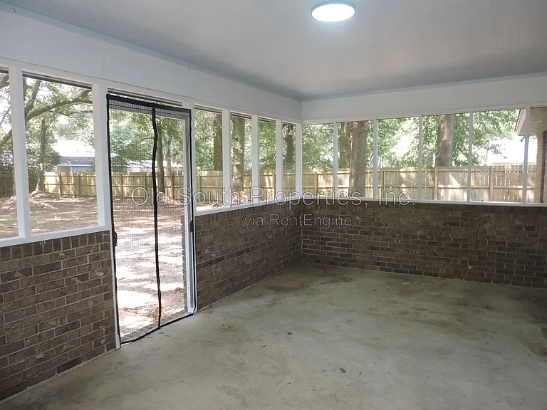 5261 Rowe Trl — Photo 29