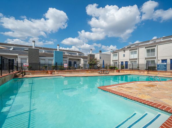 7222 Bellerive Dr APT 411