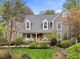 7 Trotters Ln, Mahwah Twp., NJ 07430