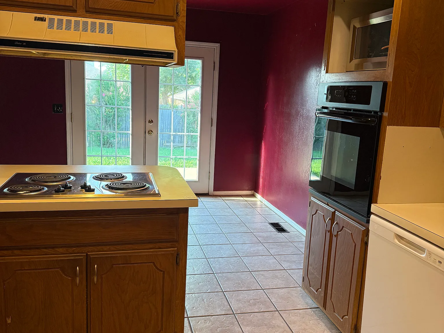 3 bed, 1480 sqft, $1,700 — Photo 4