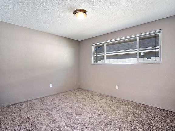 5th image of 363 School St SE APT 3