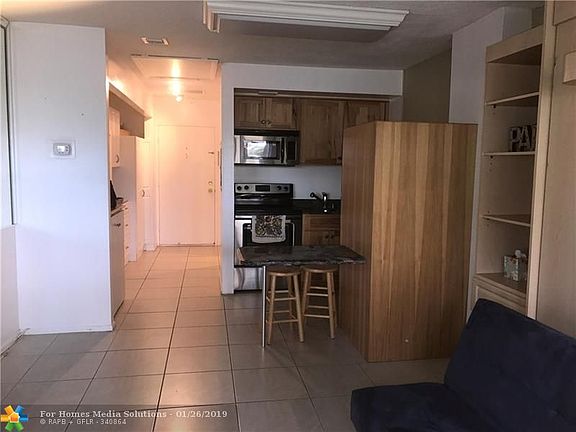 4th image of 405 N Ocean Blvd APT 104
