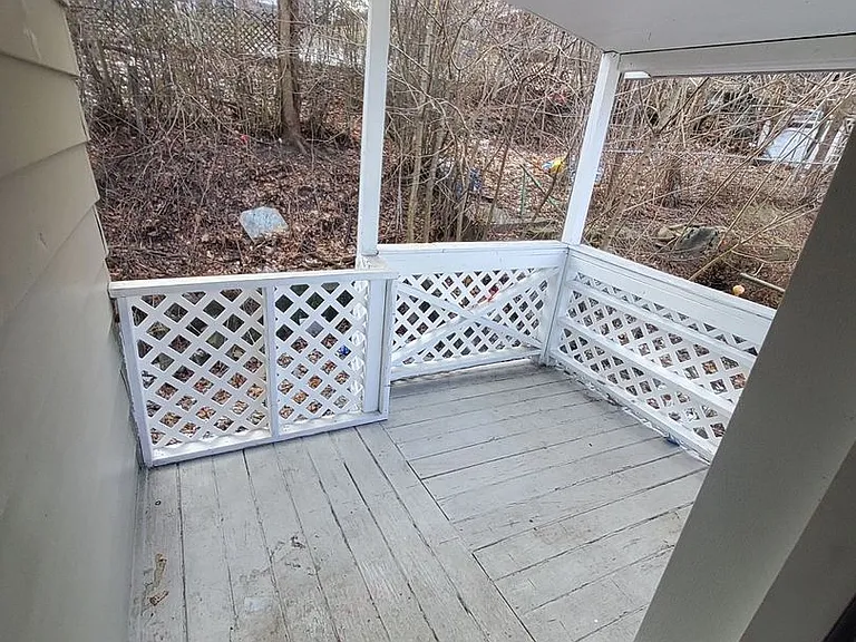 Spring 277 E — Photo 18