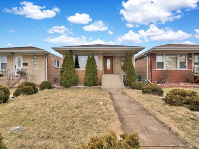 7806 La Crosse Ave, Burbank, IL, 60459