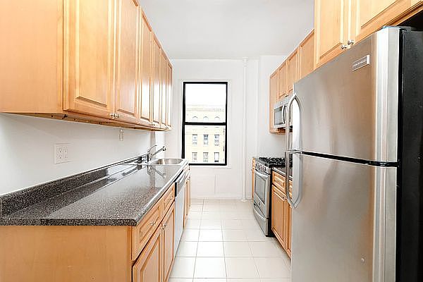 1st image of 620 W 171st St APT 4E