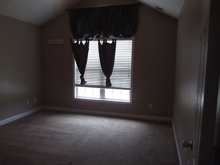 231 Sharpsburg Rd — Photo 9