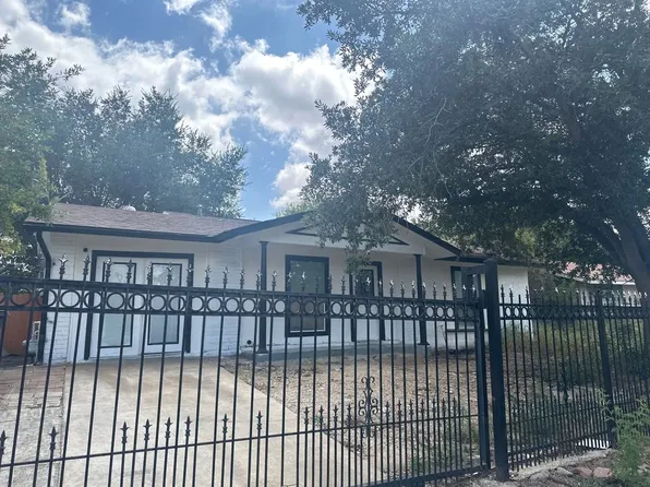 8434 Big Creek Dr, San Antonio, TX 78242