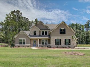 155 Cooper Cv E, Fayetteville, GA 30215