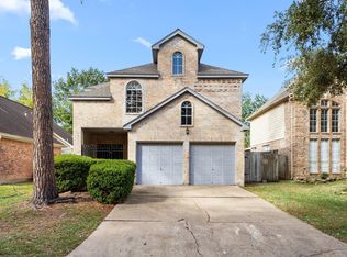 8043 Oceanside Dr, Houston, TX 77095