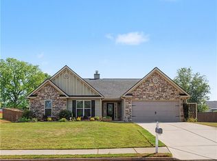 637 High Meadow Dr, Jefferson, GA 30549
