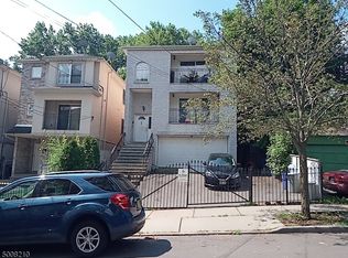 230 W Runyon St, Newark, NJ 07108