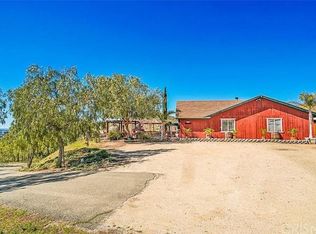 32521 Wagon Wheel Rd, Saugus, CA 91390