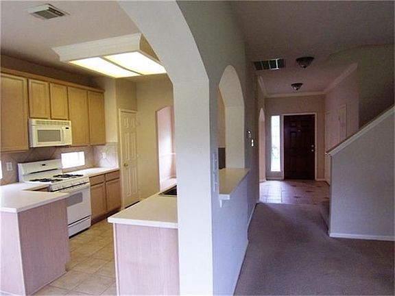 4th image of 3207 Crescent Bay Ct