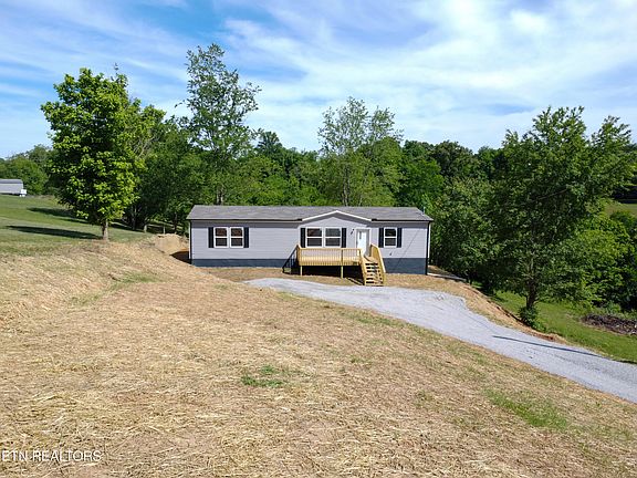 4th image of 1220 Mitchell Rd