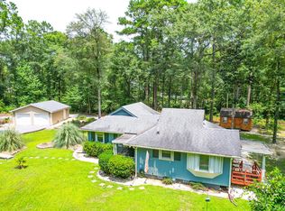 6313 Bears Bluff Rd, Wadmalaw Island, SC 29487