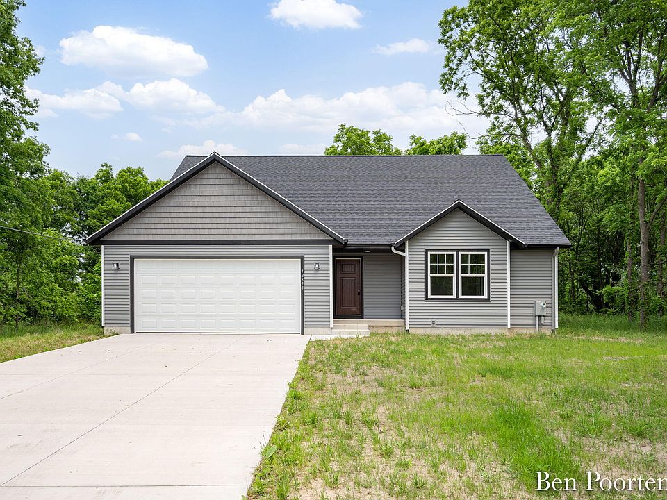 1st image of 12823 Links Lane Ln NE
