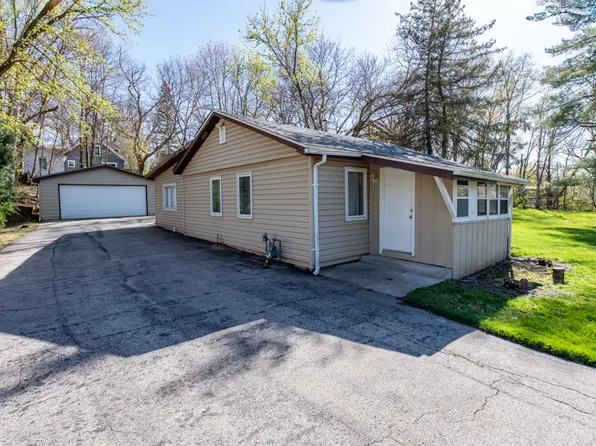 801 Vincent Rd, Twin Lakes, WI 53181