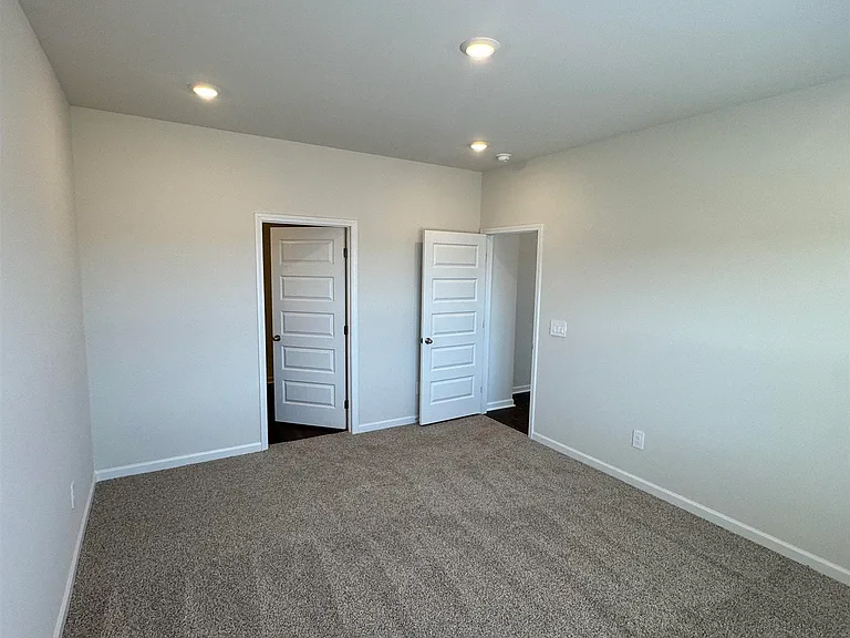 115 Betty Williams Dr — Photo 11