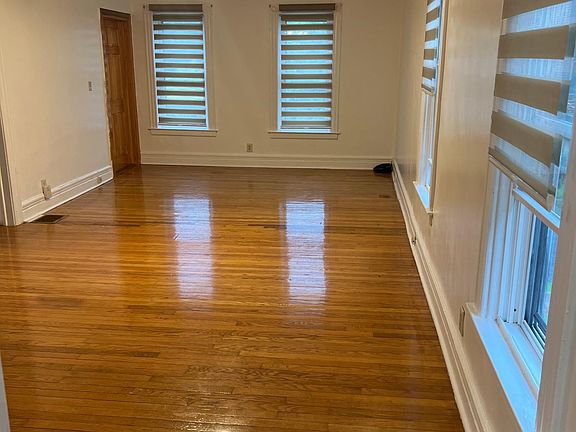 5th image of 1149 Kossuth Ave Unit 2
