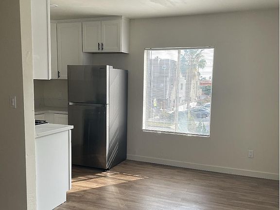 3rd image of 1345 Felspar St #4