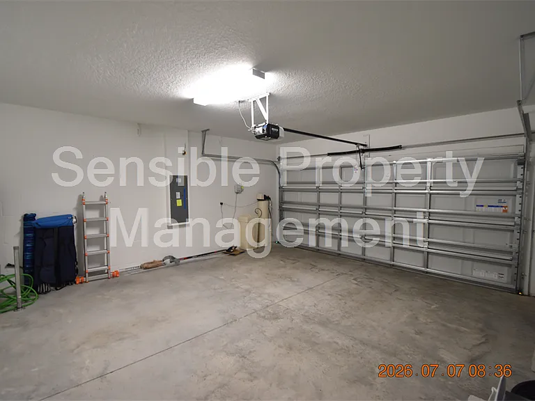 10056 Blazing Saddles Dr — Photo 48