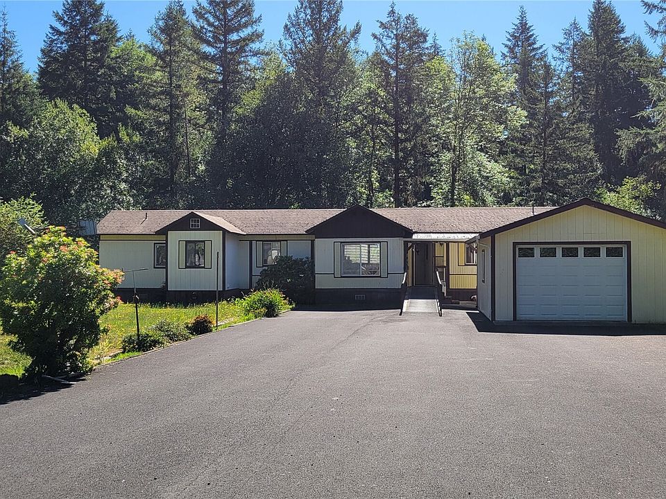 1st image of 135 Oriole Drive