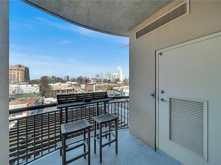 325 E Paces Ferry Rd NE #601 — Photo 17