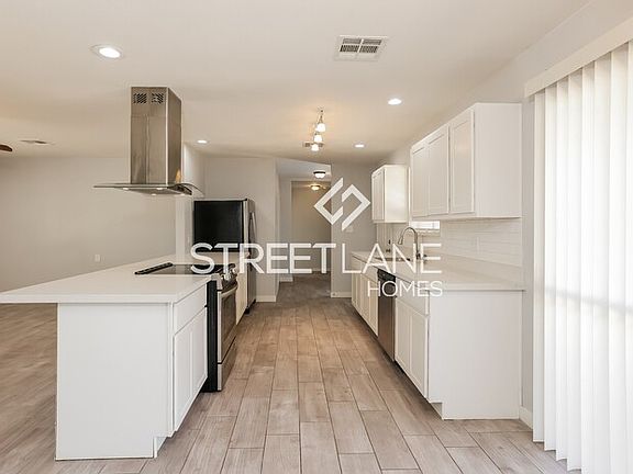 2nd image of 4029 W Puget Ave