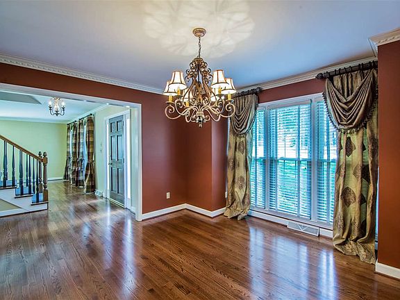 5th image of 161 Hawk Creek Dr