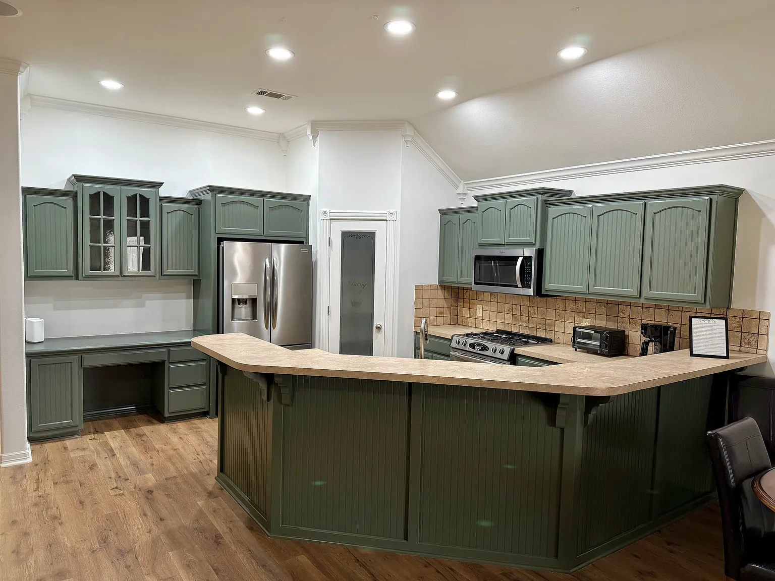 4 bed, 1812 sqft, $800 — Photo 3