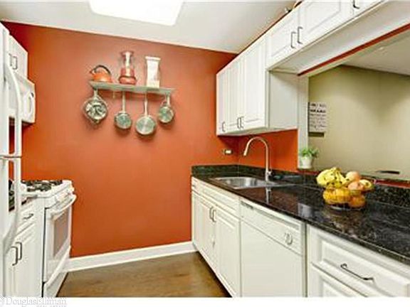 5th image of 1400 5th Ave APT 3D