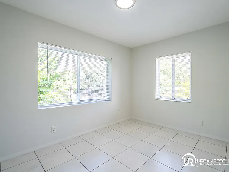 666 NE 80th St #6 — Photo 14