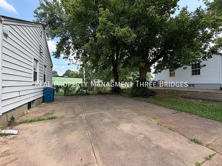 6156 Wulff Dr — Photo 15