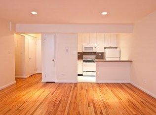 8246 Country Pointe Cir #2, Queens Village, NY 11427