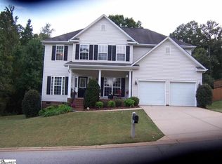 392 Woodsberry Shoals Dr, Duncan, SC 29334